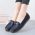 Women's comfortable flat shoes. -