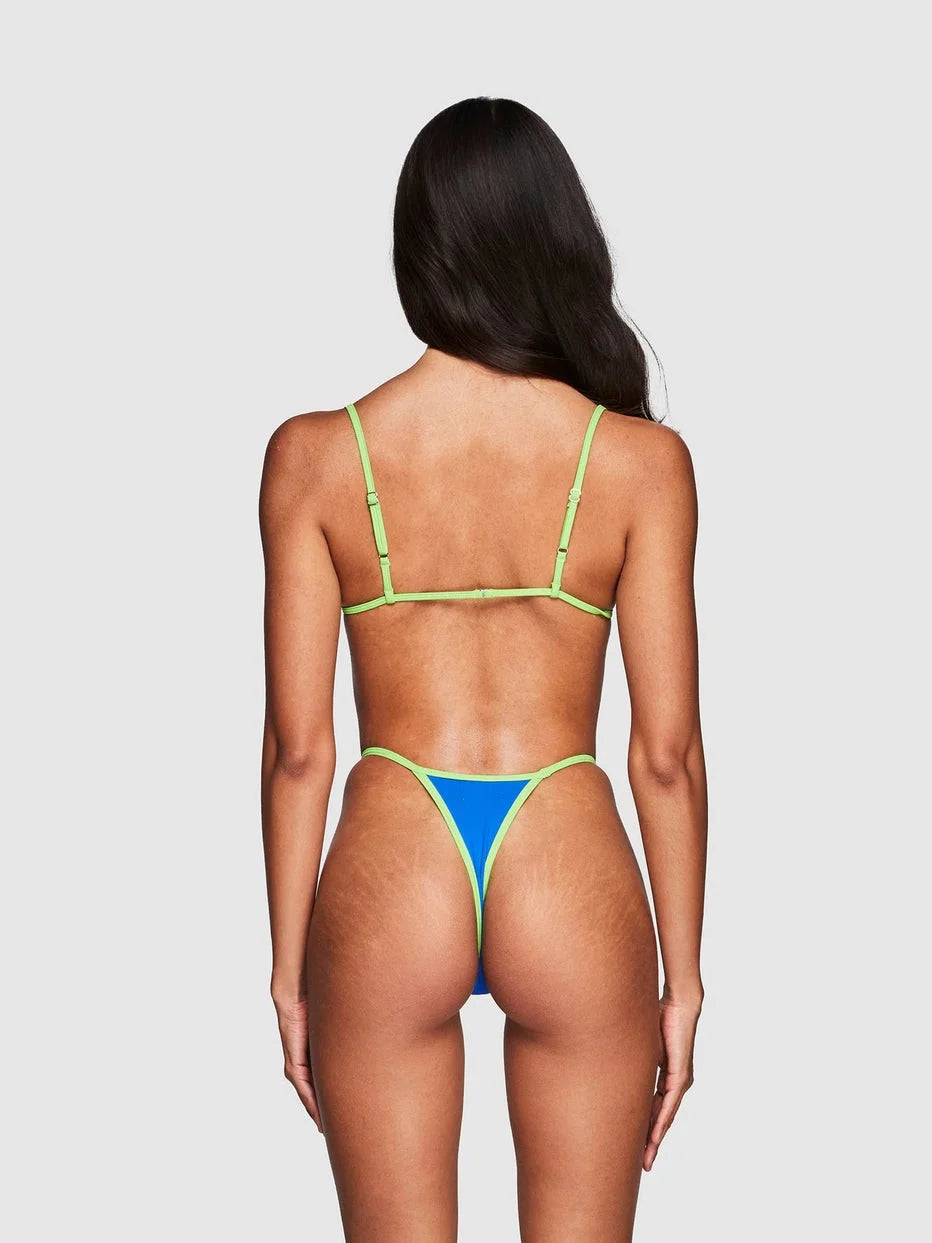 Turn heads with this sexy mini Brazilian bikini set—perfect for making waves in style! -