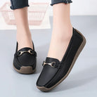Women's comfortable flat shoes. -