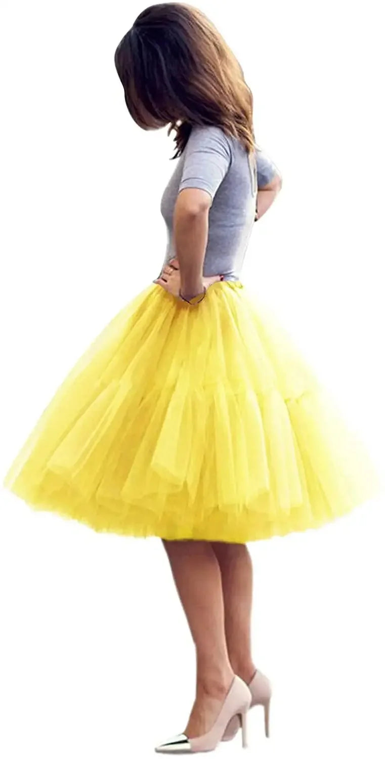 Add volume and elegance to your outfit with this knee-length underskirt—perfect for enhancing dresses and skirts for a fuller look! -