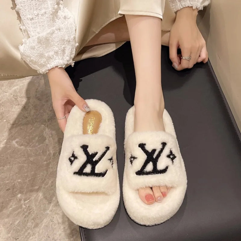 Women's Slippers (Fur) -