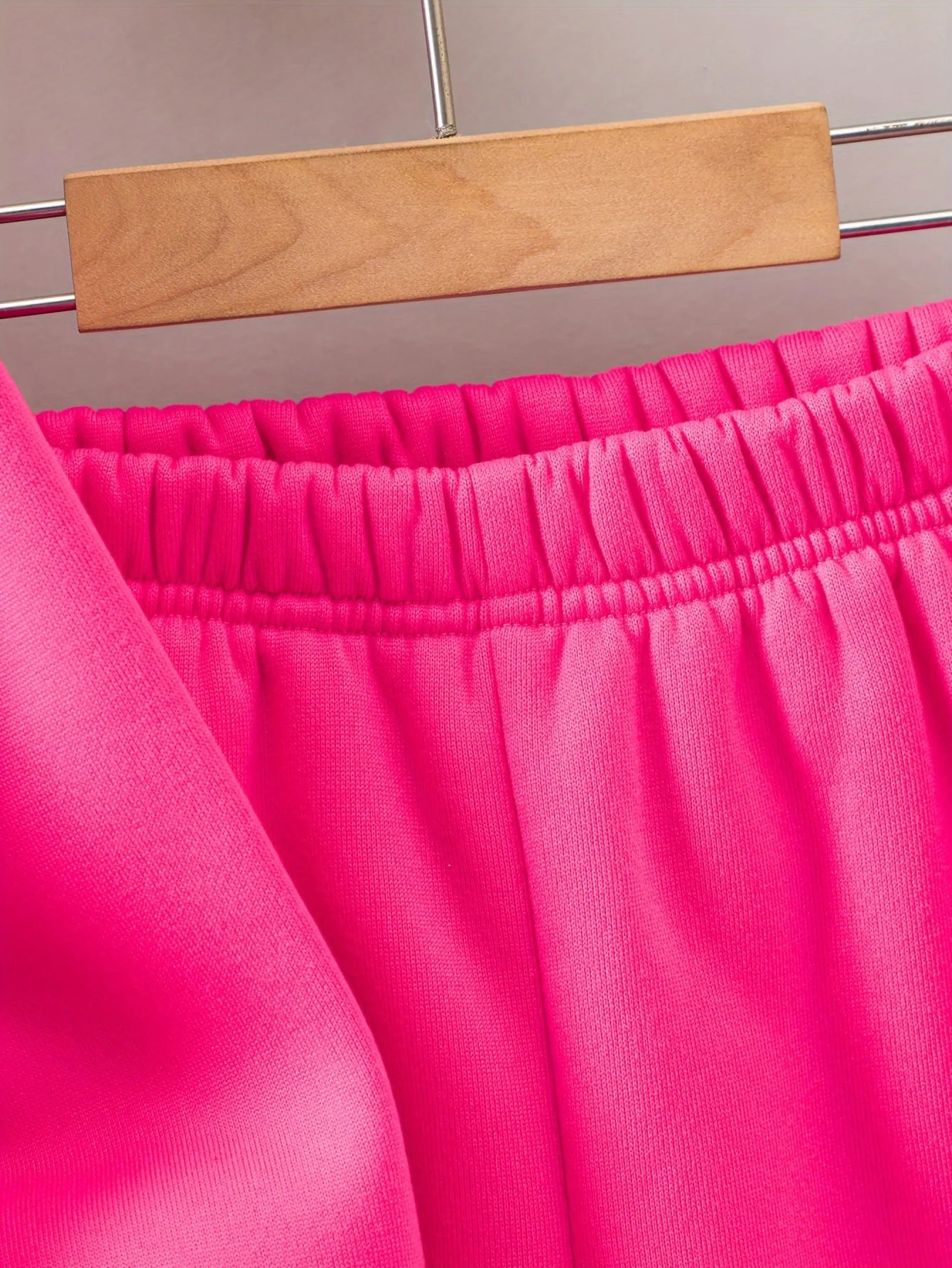 Girls tracksuits (4-6 years old) -