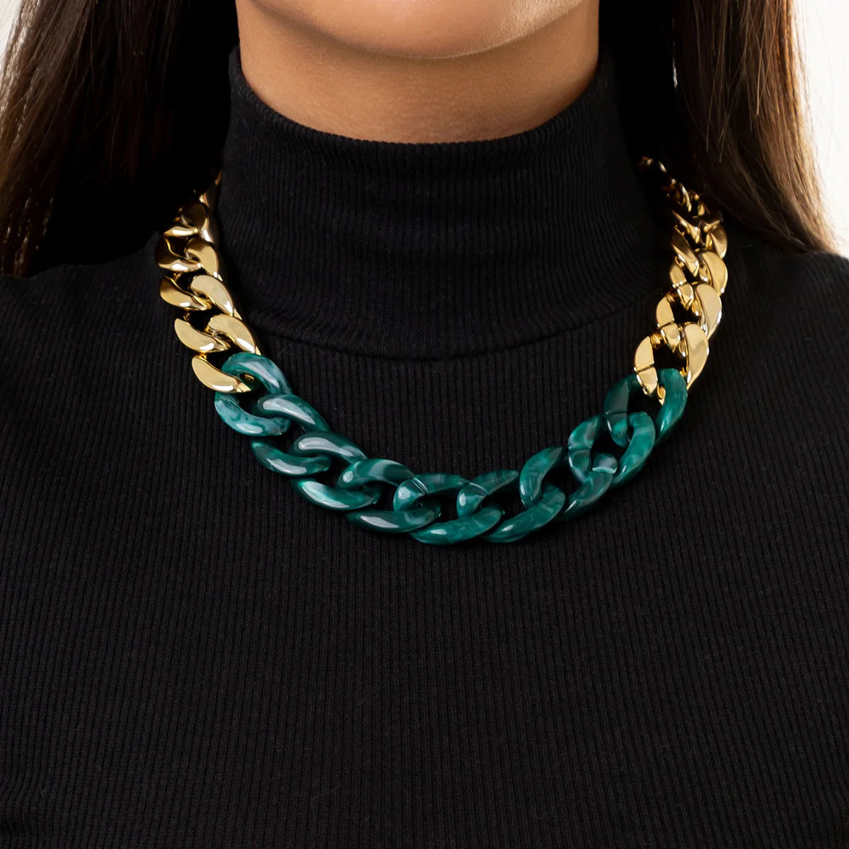 Simple Exaggerated Necklace -