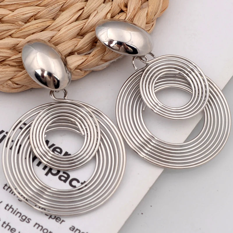 Round Earrings -