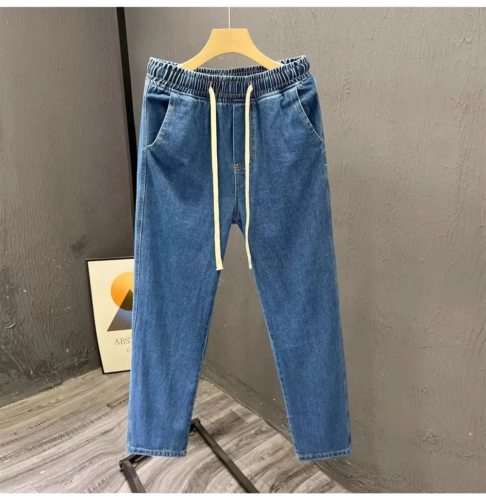 Men's Casual Loose Straight Leg Jeans -