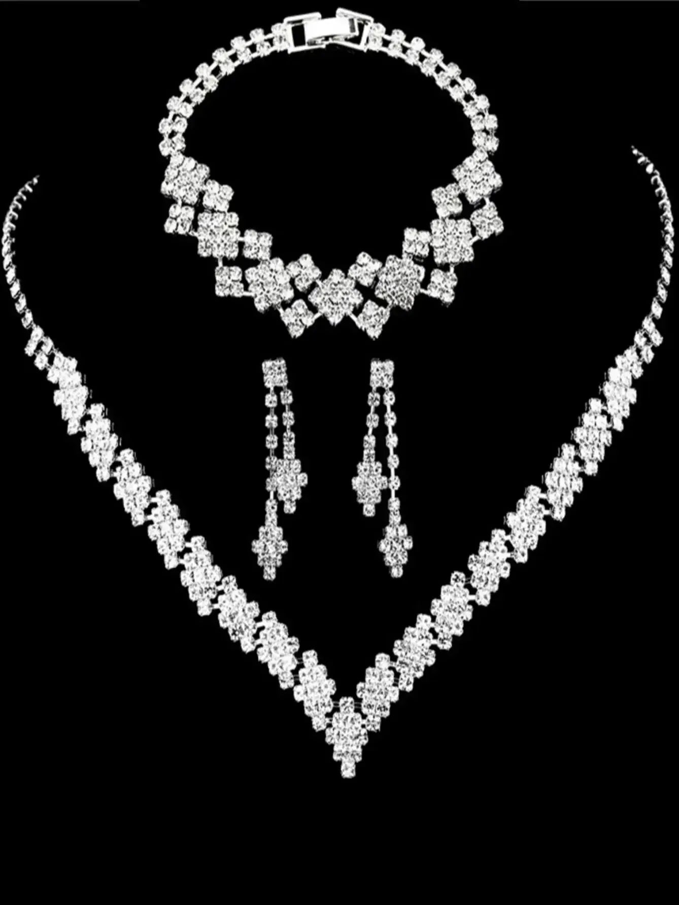 silver rhinestone l earrings & necklace -