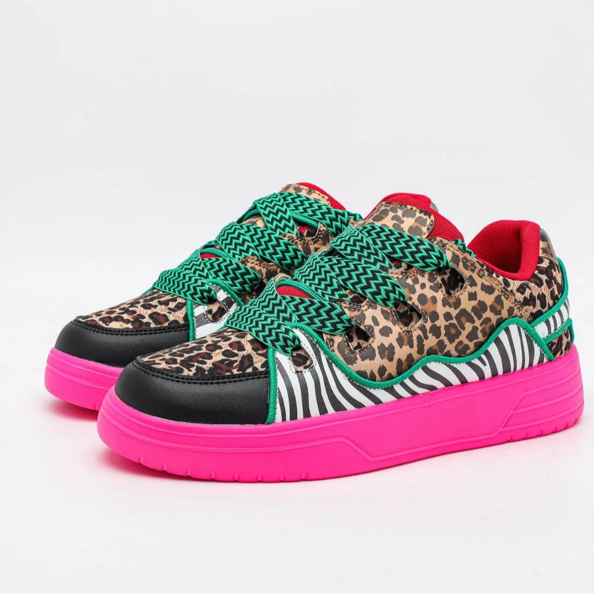 Sneakers -