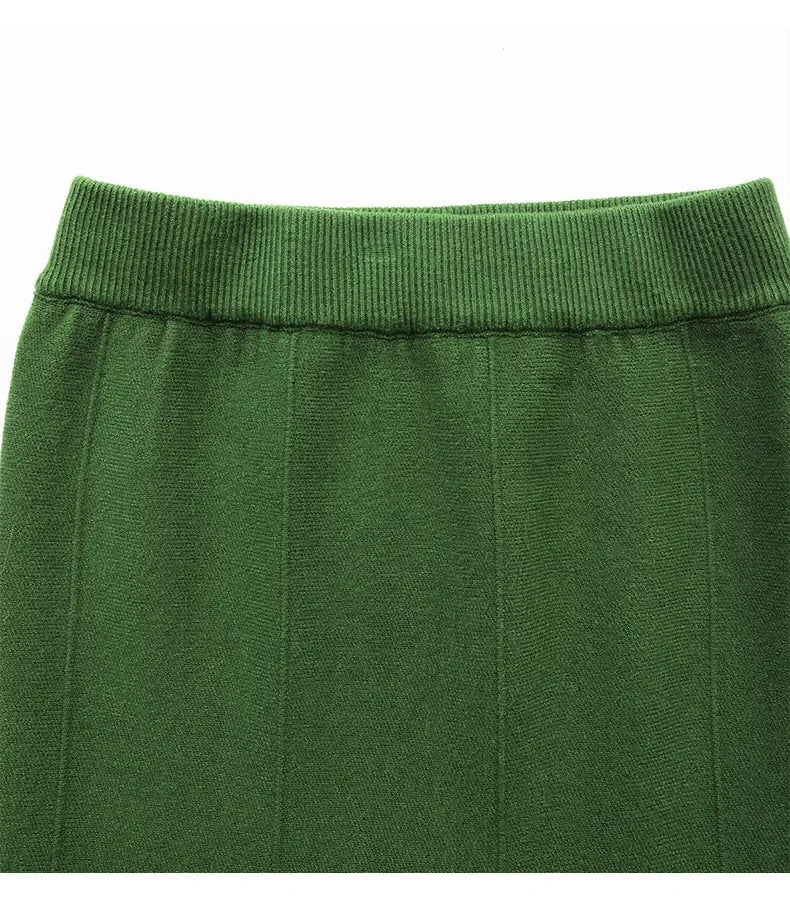 Stay cozy and chic with these fashionable women's long knitted skirts—perfect for stylish comfort all season! -