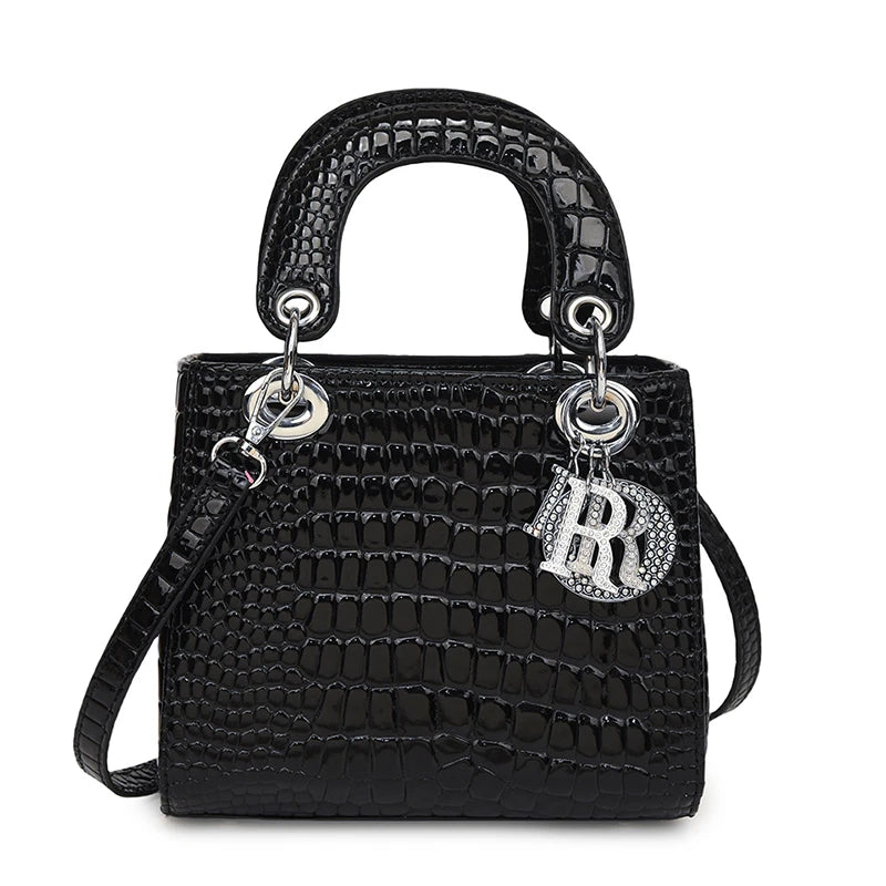 Make a style statement with this fashionable business tote bag designed for women. Featuring a touch of luxury, this bag is the perfect accessory to complement your professional look while adding a touch of elegance and sophistication. -