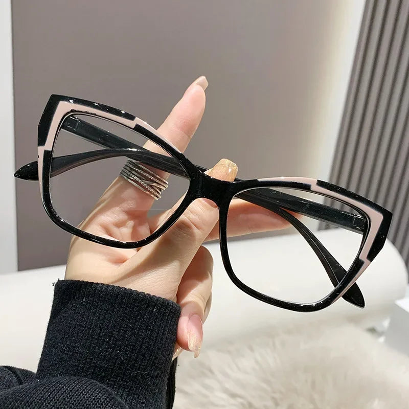 Protect your eyes with style using these cat-eye frames for women, featuring anti-blue light blocking lenses for comfortable and fashionable eyewear! -