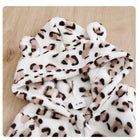 Keep your little ones stylish and cozy this spring with these leopard print flannel clothes—adorable cartoon designs great for baby boys and girls aged 0-18 months! -