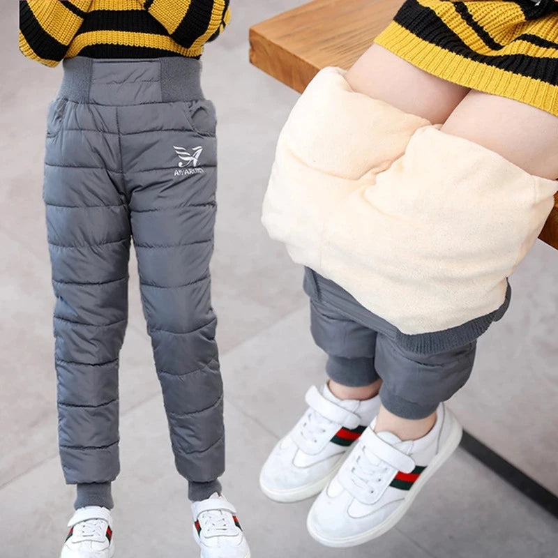 Keep your little one snug and stylish this winter with our new warm down jacket—perfect for baby girls and boys! -