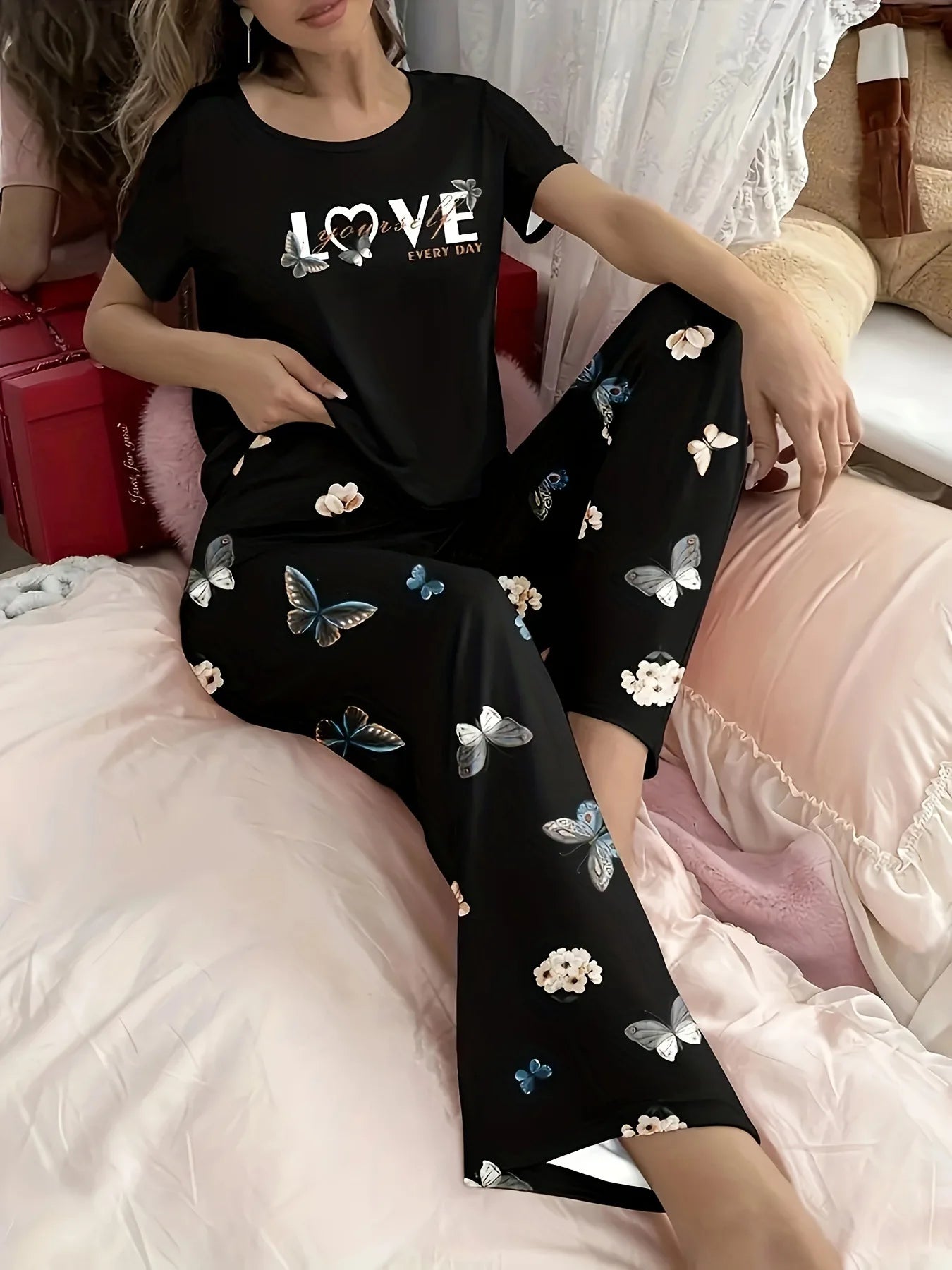 Stylish Simple Women's Summer Breathable Comfort Pajamas Women's Digital Alphabet Butterfly Print Short Sleeve Set Sleepwear -