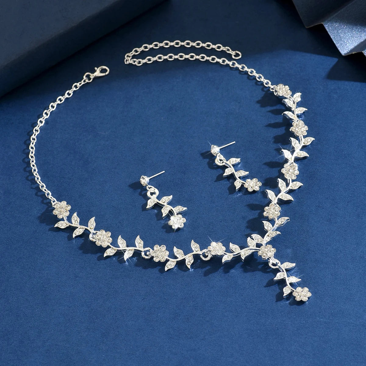 3PC Flower Necklace Earrings Jewelry Set -