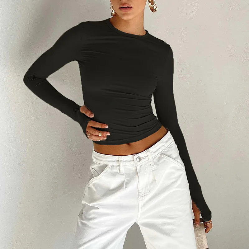 Upgrade your casual look with this fashionable women's long sleeve crew neck t-shirt—a versatile and stylish addition to your wardrobe! -