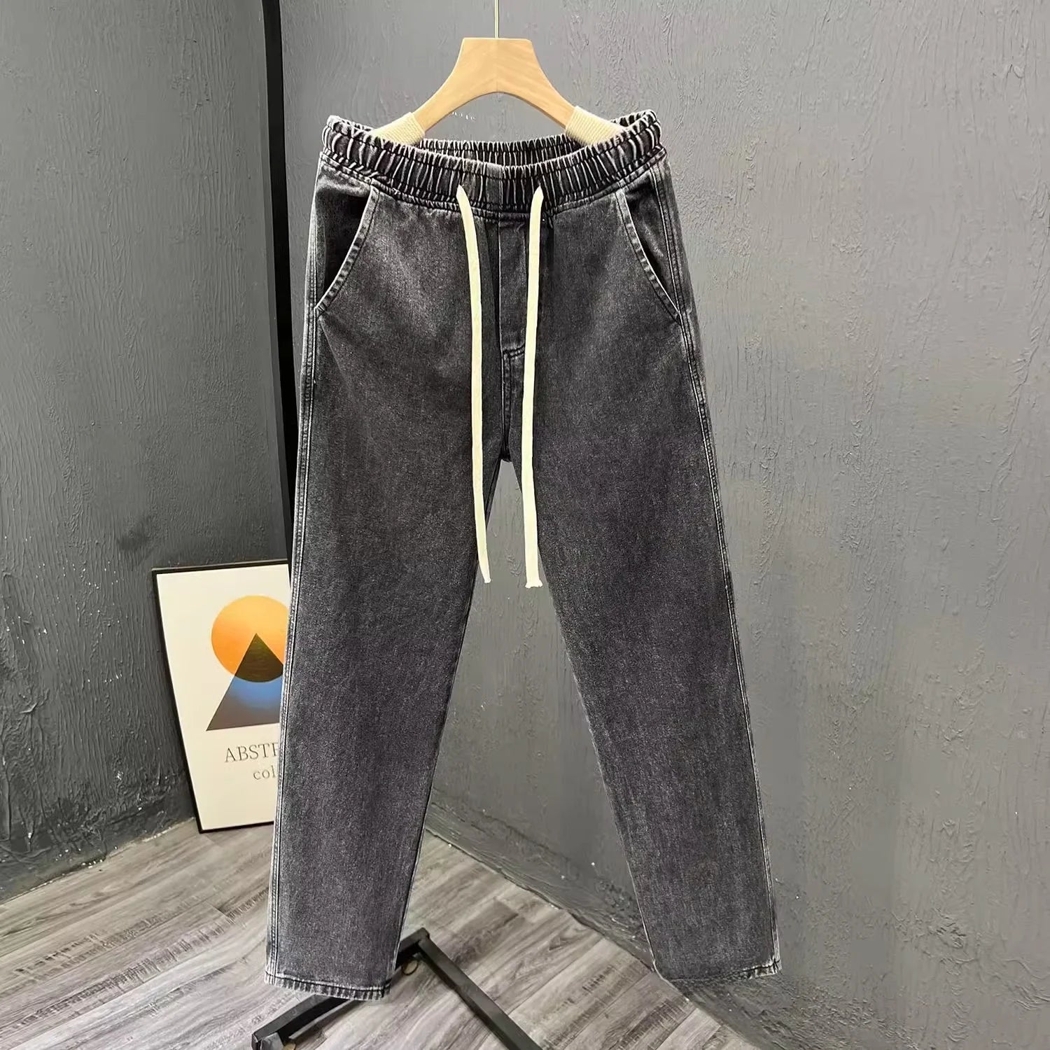 Men's Casual Loose Straight Leg Jeans -