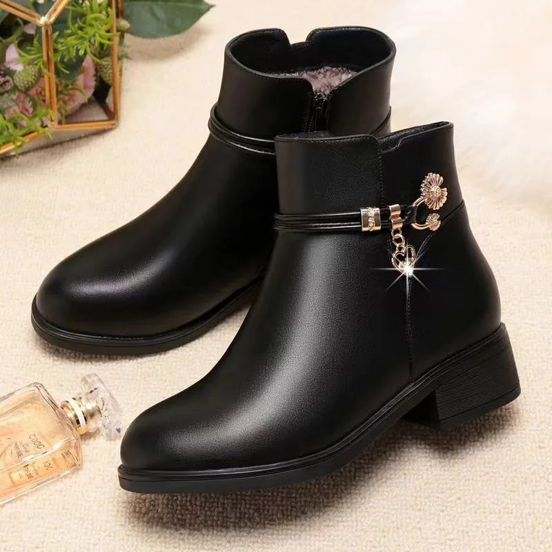 Winter Boots Women's Waterproof Warm Leather Mother Cotton Boots Fashion Black Mid heel Plush Snow Boots Soft Sole Short Boot -