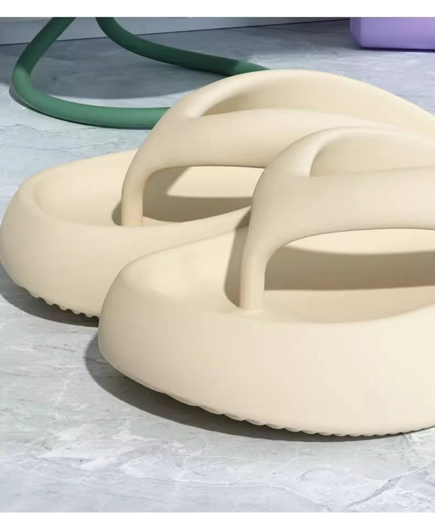 Thick soled flip flops with increased height 2024 new beach women's summer walking slippers -