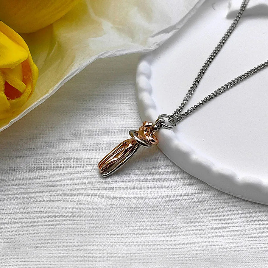 New Creative Couple Embrace Necklace Women's -