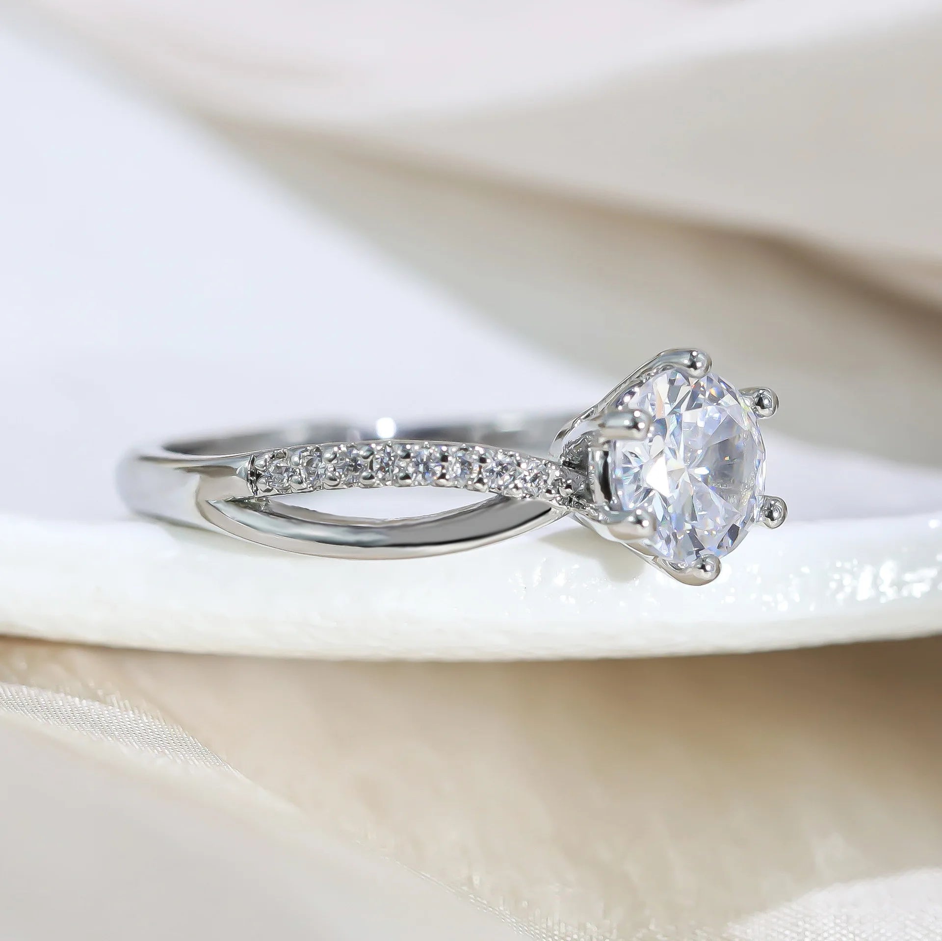 Classic 4-Prong Solitaire Ring -