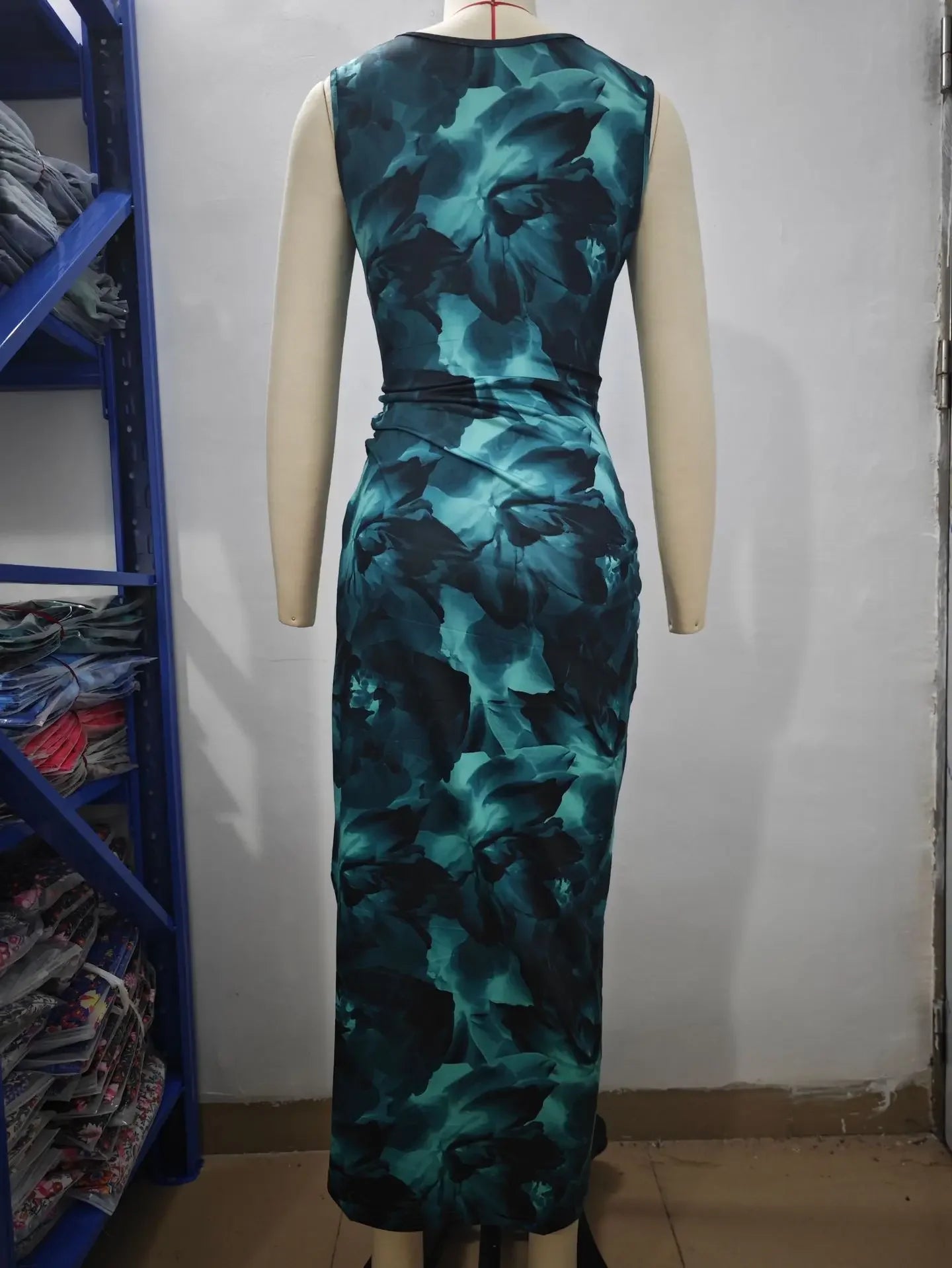 Women's Round Neck Style Slimming Sleeveless Dress With Split Bottom -