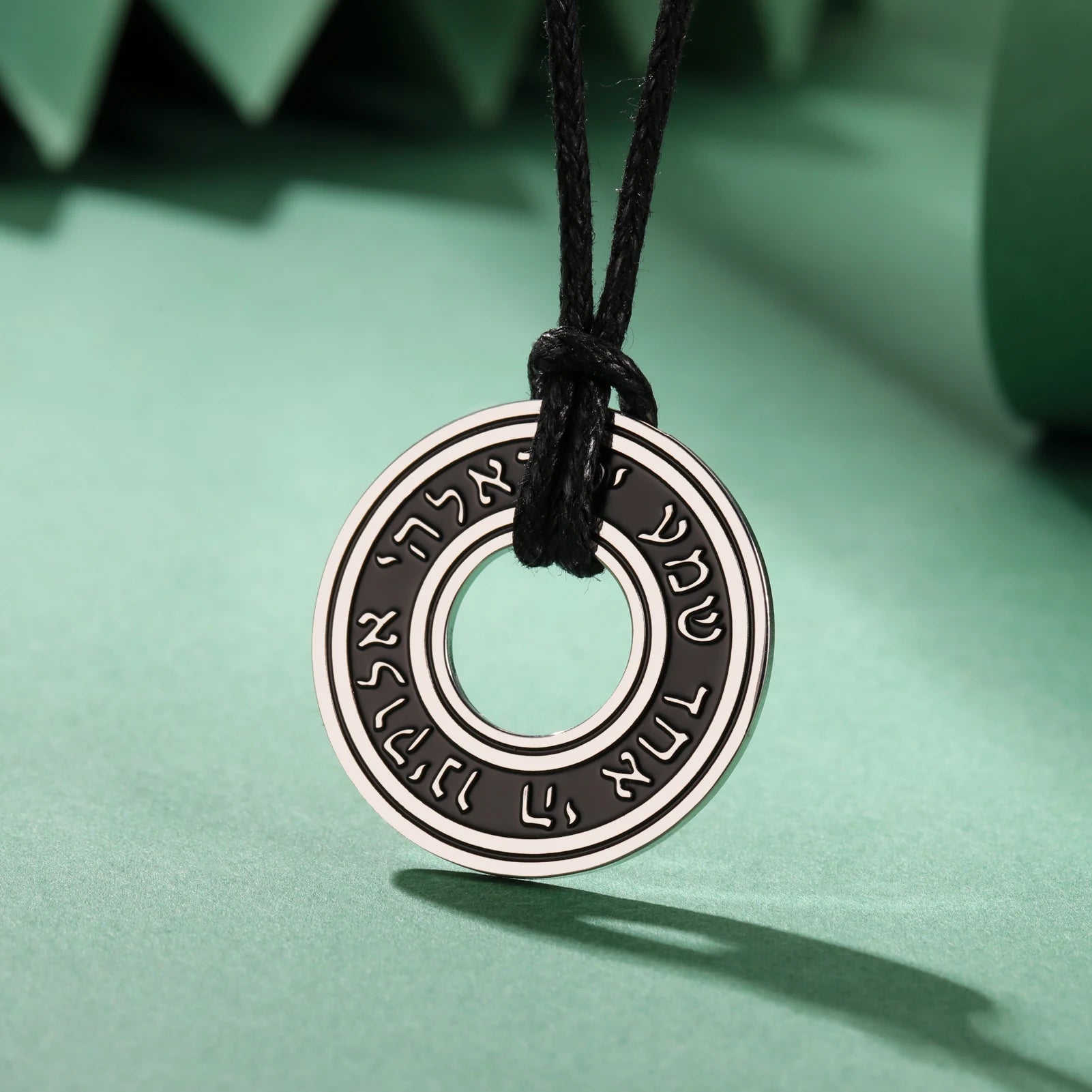 LIKGREAT Jewish Shema Hebrew Necklace for Women Men -