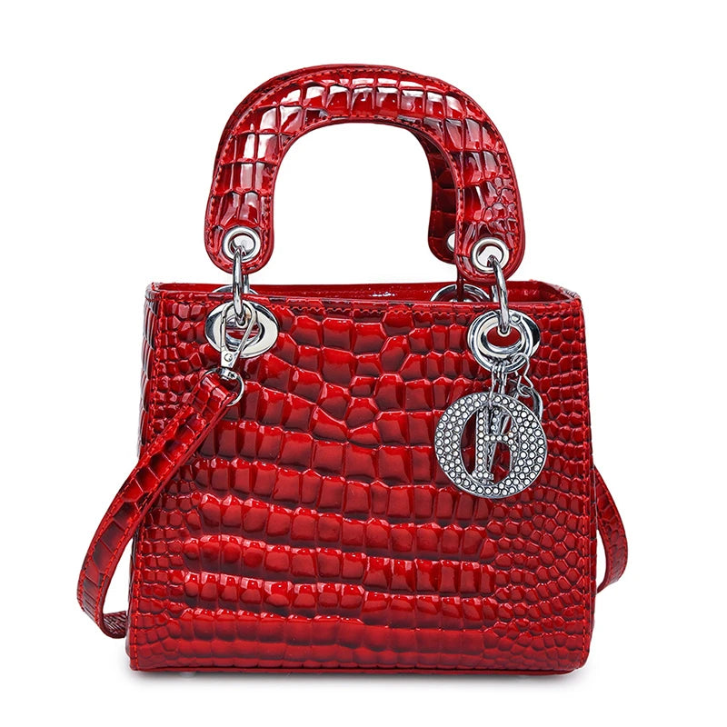 Make a style statement with this fashionable business tote bag designed for women. Featuring a touch of luxury, this bag is the perfect accessory to complement your professional look while adding a touch of elegance and sophistication. -