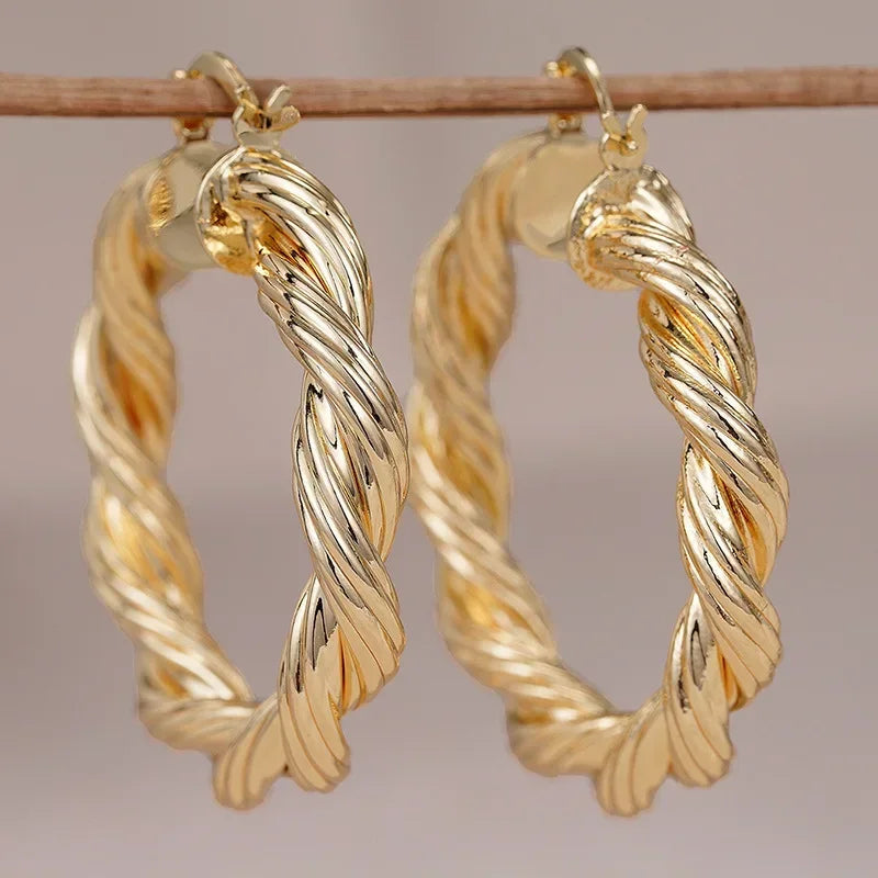 New Earrings Female -