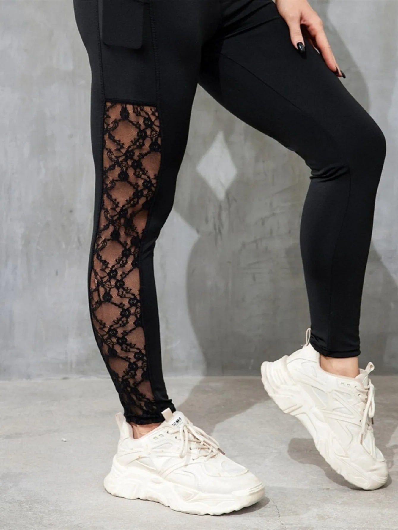 A pair of fitness pants with a peach-shaped buttocks, yoga pants, slim-fitting, leg-slimming, running mesh stitching pants, suit -