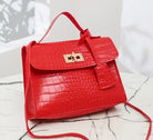This set of women's bags combines both style and functionality with a blend of elegant messenger and handbag designs. Perfect for carrying your essentials stylishly and efficiently, this set offers the best of both worlds in one chic collection. -