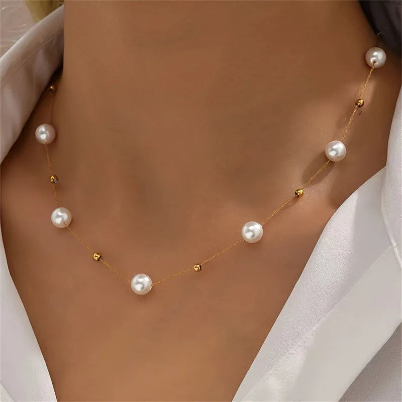 Simple Pearl Beads Necklace -