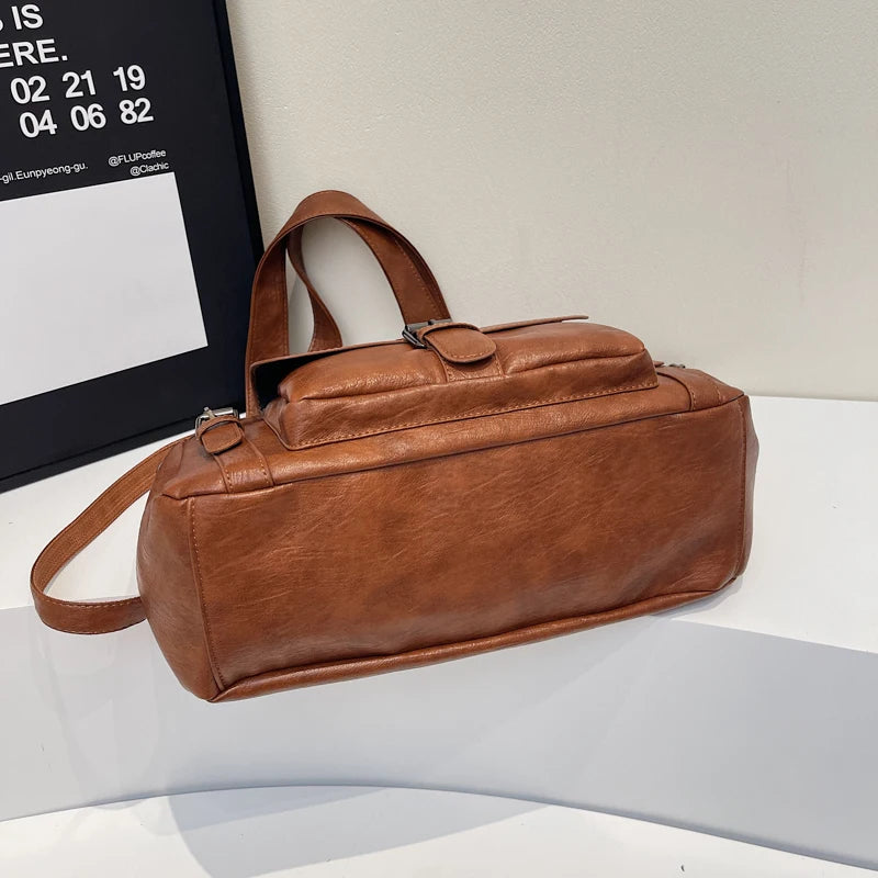 Make a statement with these luxurious handbags for women, crafted from leather and designed to be worn as shoulder bags. Elevate your style with these sac de luxe femme accessories, perfect for a chic and sophisticated look! -