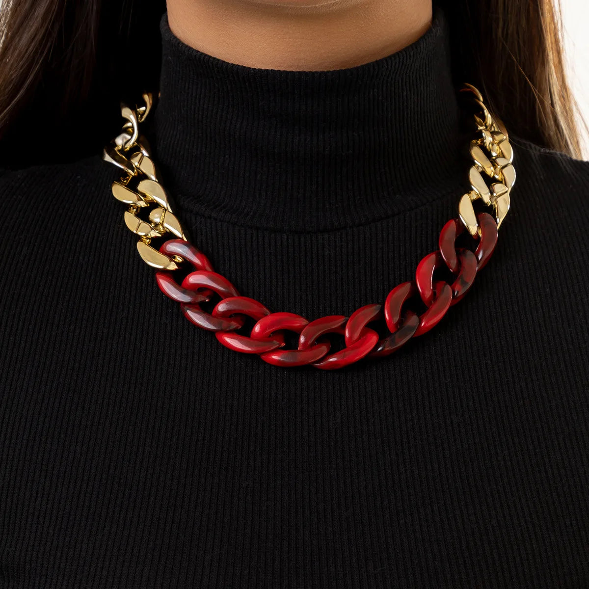 Simple Exaggerated Necklace -