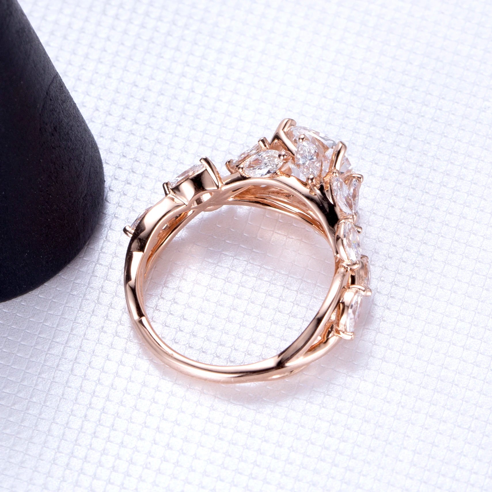18k Gold 1.5ct E VVS Engagement Ring Style Lab Diamond -