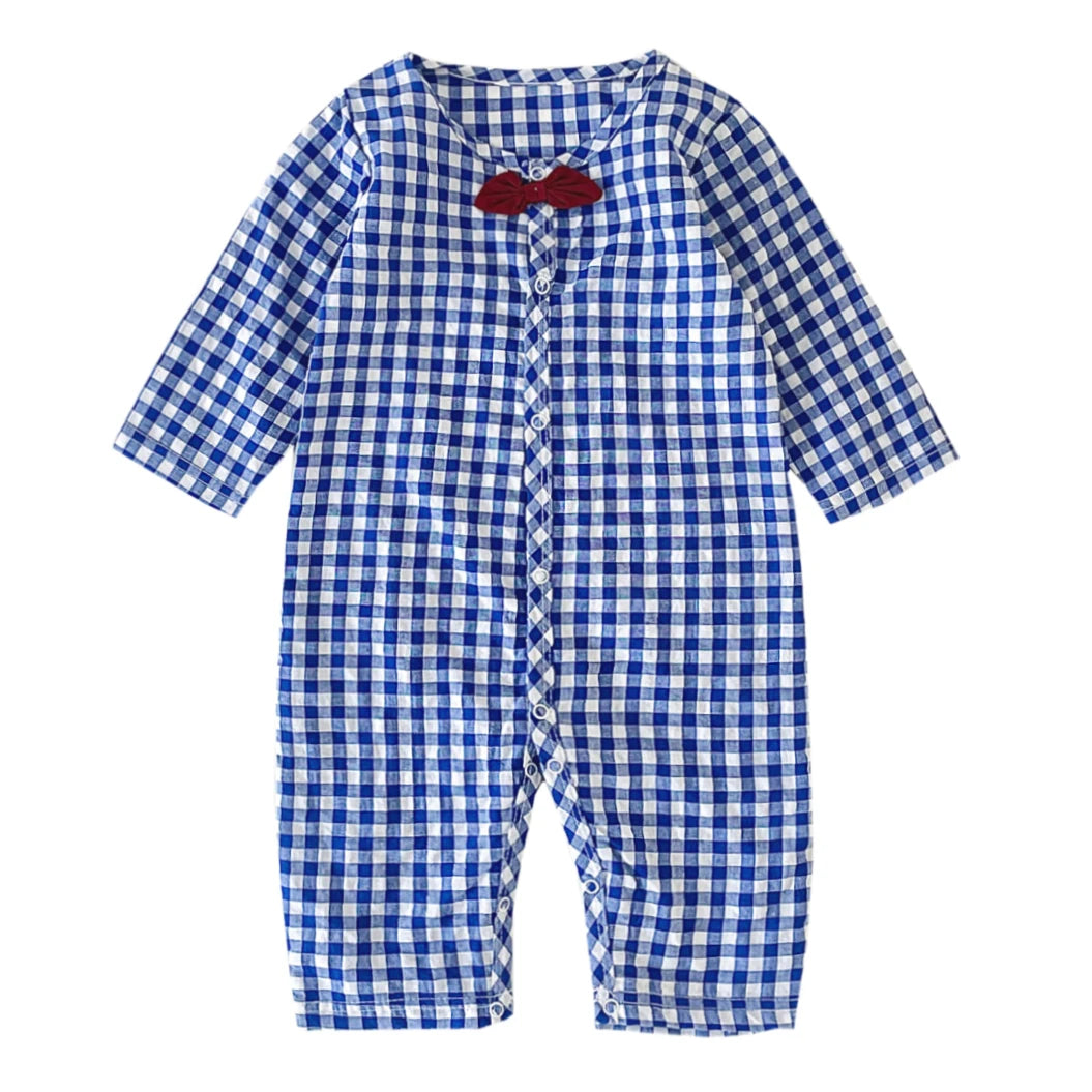 Keep your baby boy comfy and stylish with these cotton long sleeve rompers—perfect for toddlers aged 0-1 year! -