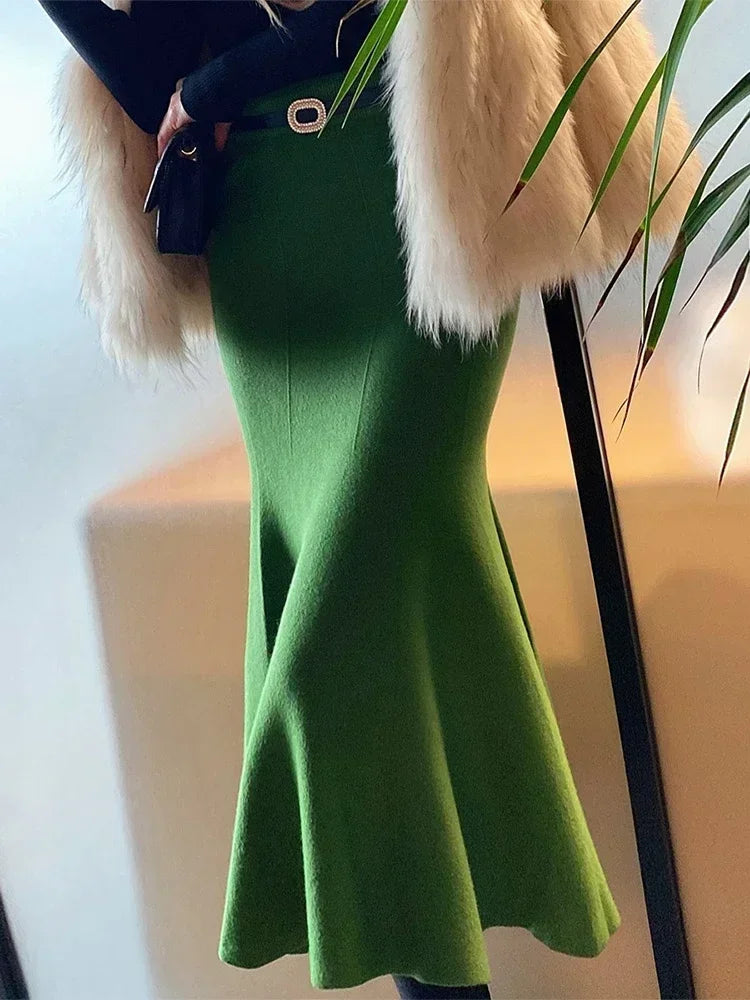 Stay cozy and chic with these fashionable women's long knitted skirts—perfect for stylish comfort all season! -