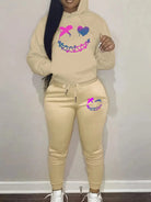 Women's fashionable sweat suit -