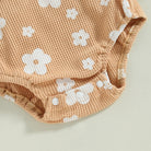 Keep your baby girl stylish and comfortable with this casual floral print suspender jumpsuit set—perfect for infants and newborns 0-18M! -