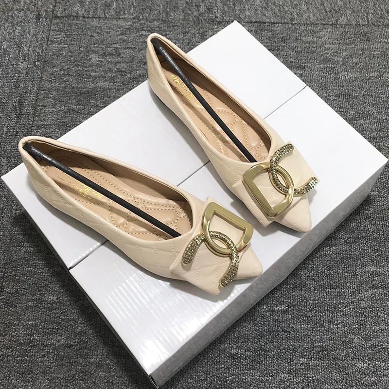 Pointed Flat Loafers -