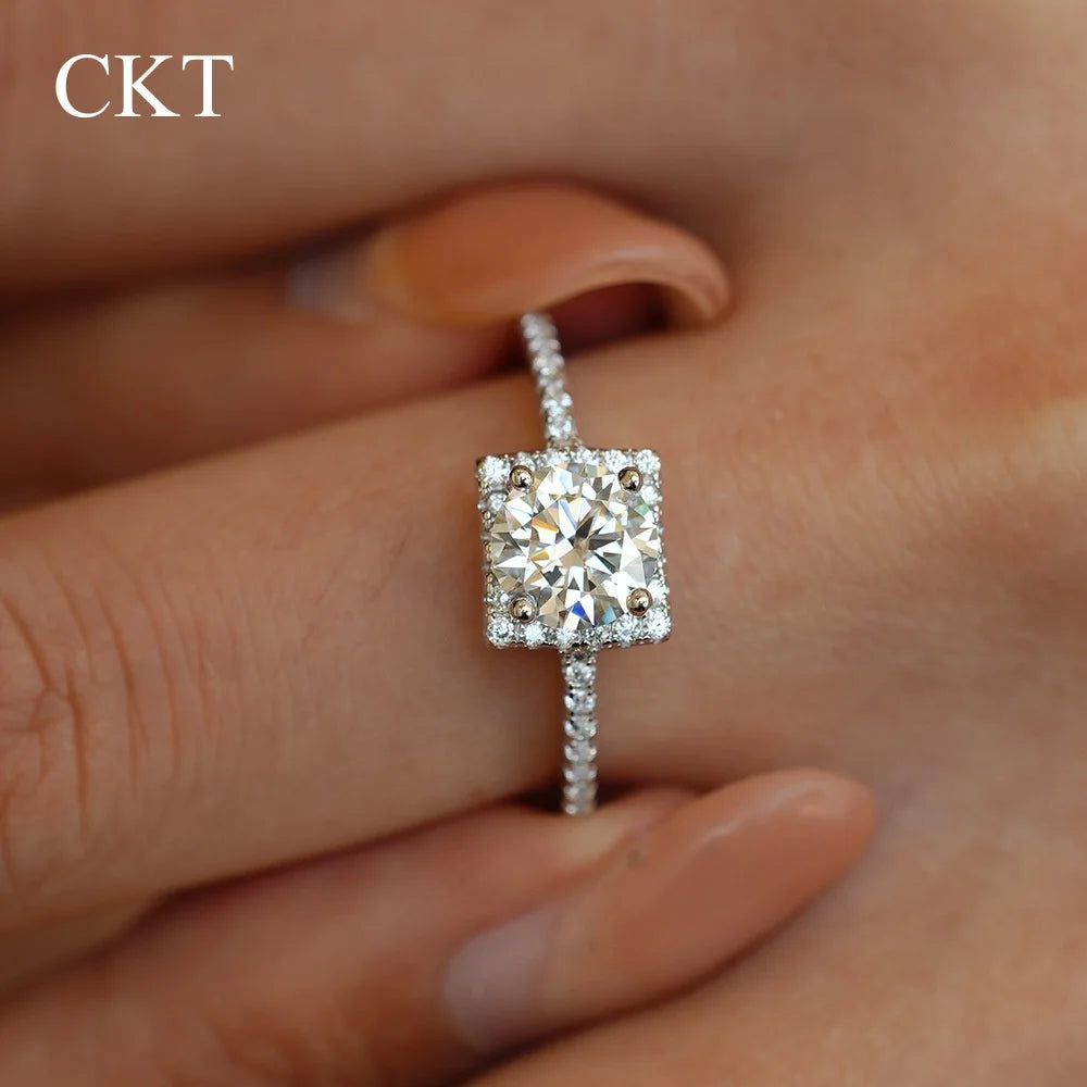 CKT Real 18k White Gold 1 Carat Moissanite Diamond Ring for Women Square with Platinum Pt950 Generous Four Claws Fine Jewelry -
