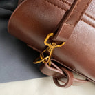 Carry your essentials in style with this high-grade under the armpit tote bag, perfect for commuting to work. -