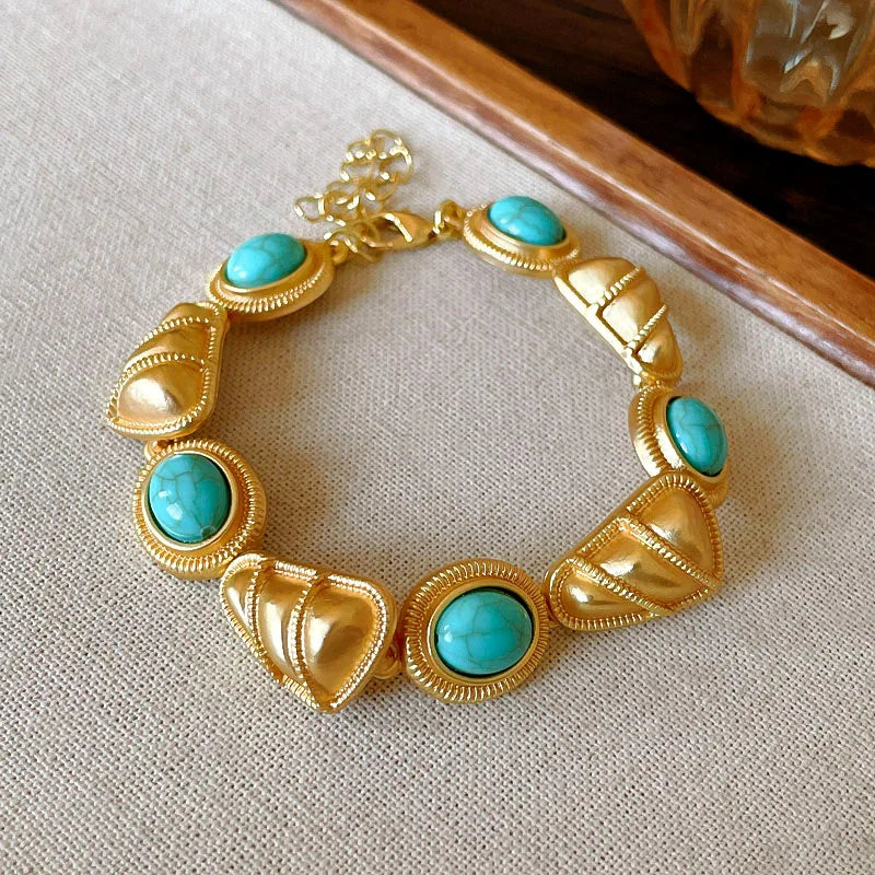 Vintage necklace with palace style geometric earrings and necklace -