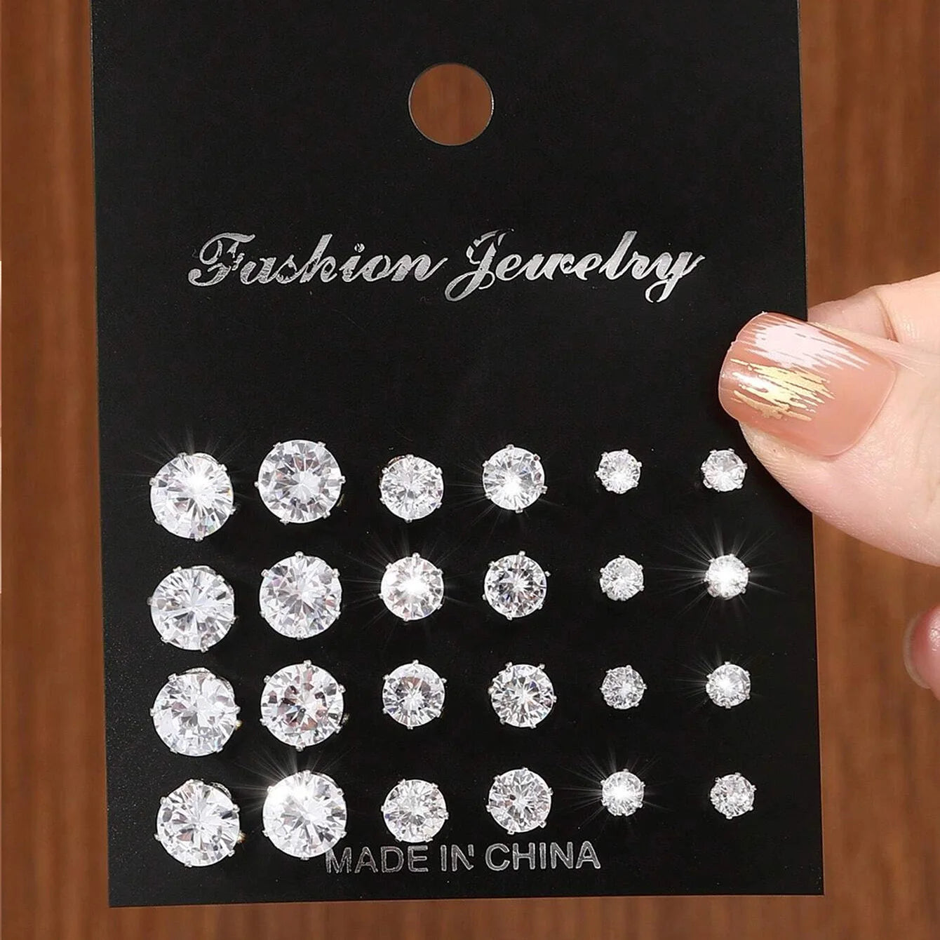 12 Pairs Of Luxurious, Simple, Shiny, And Caring Zirconia Decorative Earrings -