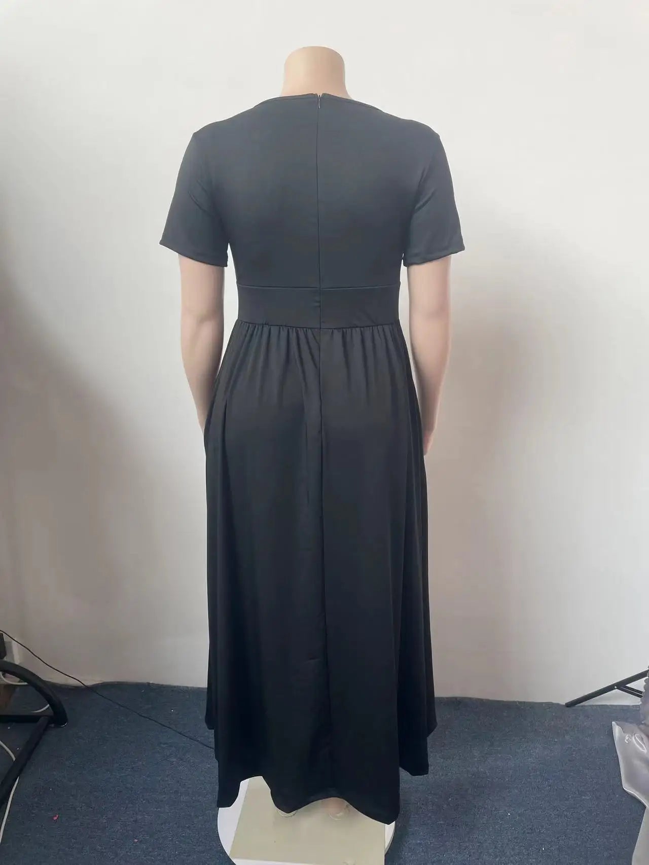 Plus Size Women Casual Dress Loose Solid Color High Waisted Short-sleeved Round Collar Ladies Dresses 4XL 5XL -