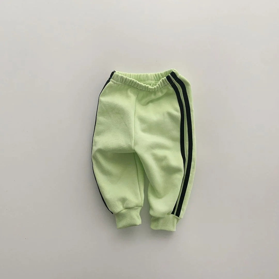 Keep your little one stylish and comfy with this cool two-piece baby suit—featuring a letter-printed zip-up top and matching leisure sports pants! -