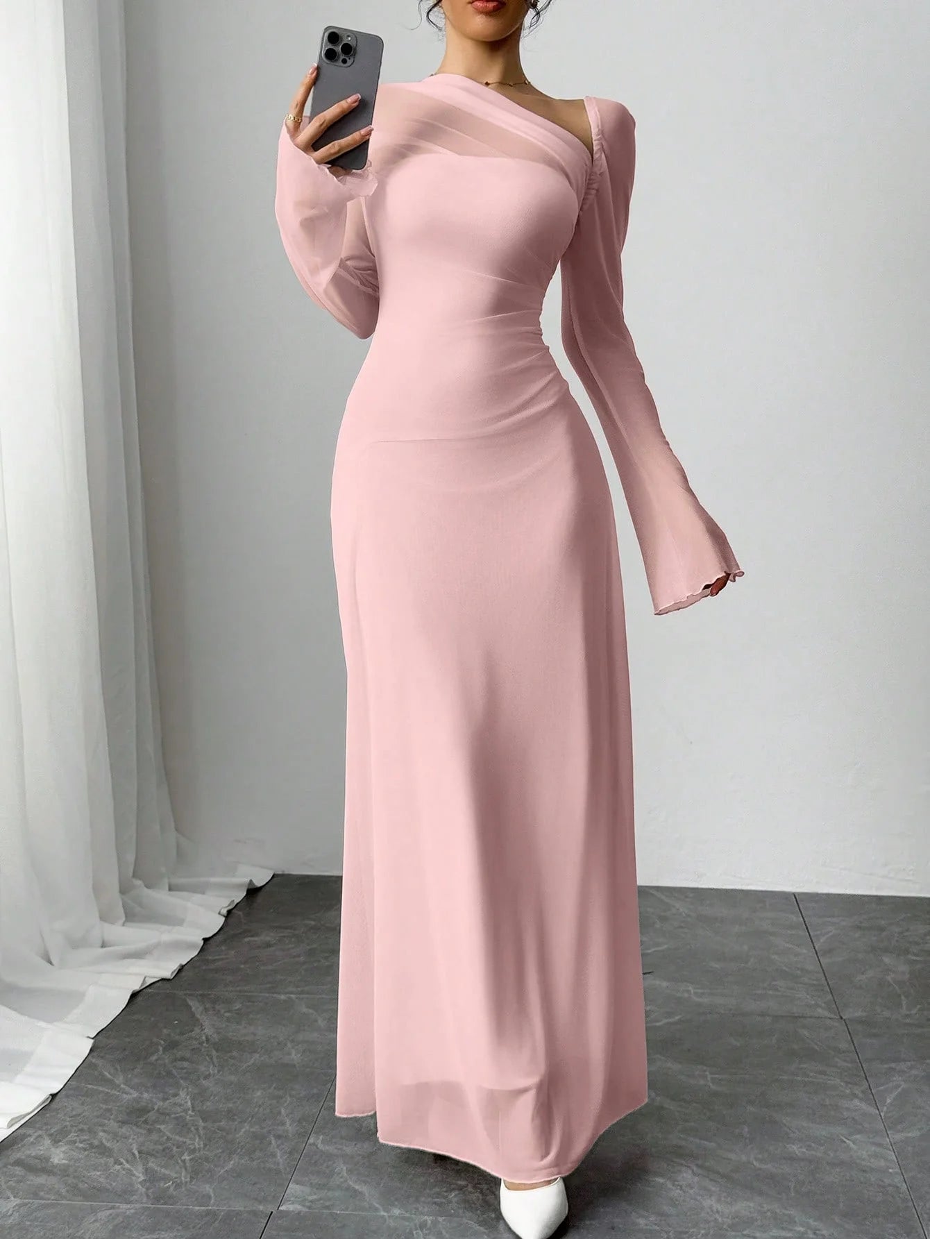 Women's pink tulle explosion slim irregular diagonal shoulder long dress -