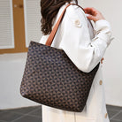 Travel in style with these large capacity tote bags for women, designed to be carried over one shoulder. Perfect for travel and outings, these bags offer both functionality and fashion for your daily adventures. -