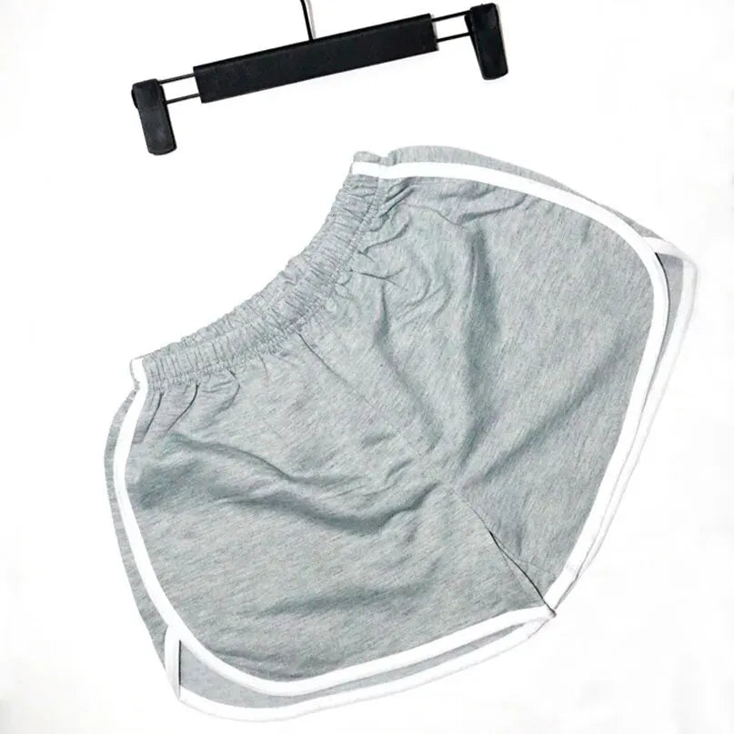 Stay comfortable and stylish with these elastic shorts for women. With a loose fit and quick-drying fabric, these shorts are perfect for active days or lounging at home. -