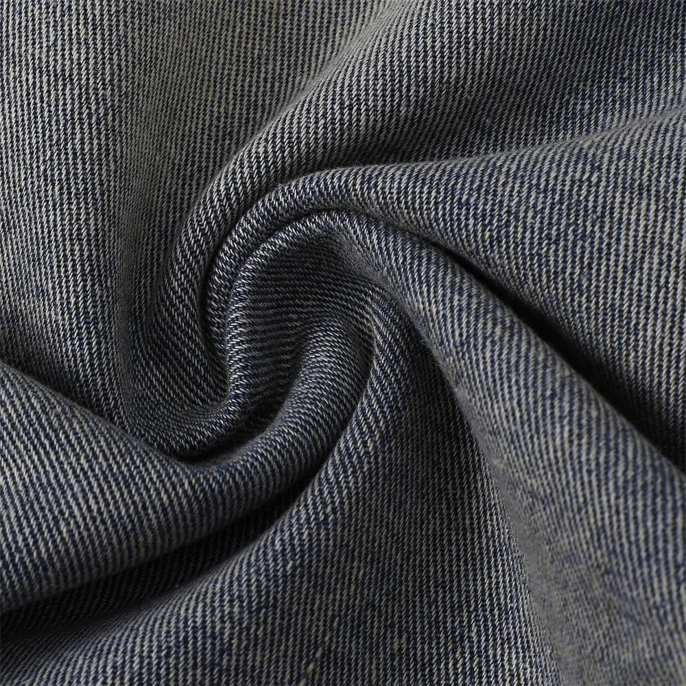 Fashionable and individualistic zipped jeans for men -