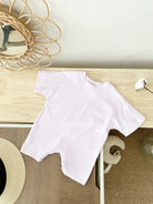 Keep your baby boy comfy and cute with this basic romper, perfect for ages 0-1 year! -